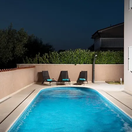 Villa Yvonne